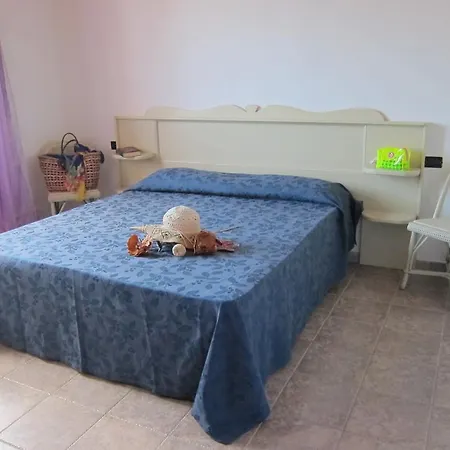 Casa Vacanze Le Castella Apartamento *