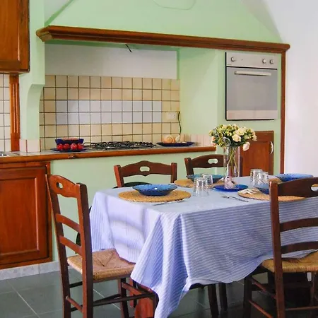 Casa Vacanze Le Castella Apartamento *